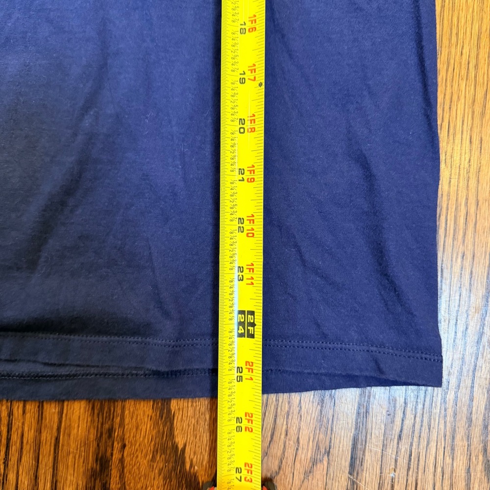 Nike Baylor Basketball Long Sleeve Tee Athletic Cut Size M Navy Blue‎ Graphic - Picture 8 of 8